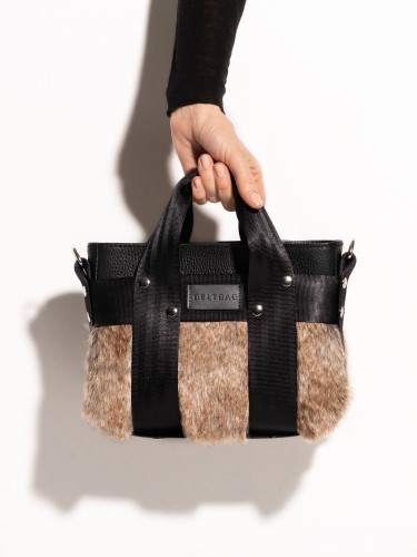 432-in-out_ss07_wild-rabbit-small_1_beltbag